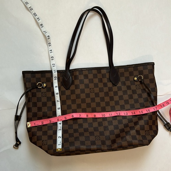 Authentic LV Neverfull Damier Ebene MM AR0029 - Picture 5 of 9
